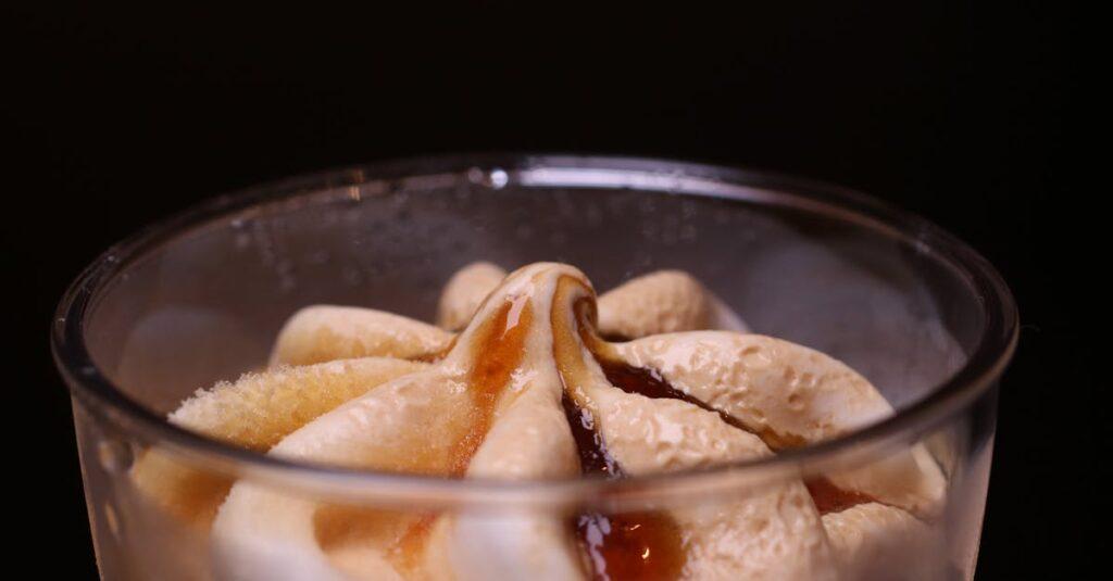découvrez un univers de saveurs avec nos délicieuses crêpes, sucrées ou salées, parfaites pour toutes les occasions. recettes traditionnelles, garnitures variées et astuces de préparation vous attendent pour régaler vos papilles.