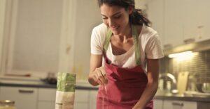 découvrez notre recette délicieuse et facile à préparer. que vous soyez novice ou chef cuisinier, nos instructions claires vous guideront pas à pas pour réaliser des plats savoureux qui raviront vos papilles. explorez une variété de recettes allant des entrées aux desserts, et faites de chaque repas une expérience culinaire inoubliable.