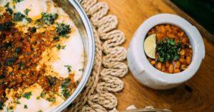 découvrez notre savoureuse recette de ragoût de veau, un plat réconfortant et riche en saveurs, parfait pour les repas en famille. apprenez à marier tendreté de la viande et légumes frais pour une expérience culinaire inoubliable.