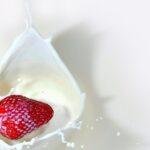 découvrez l'univers savoureux de la fraise, un fruit juteux et sucré, parfait pour éveiller vos papilles. apprenez des recettes délicieuses, des astuces de conservation et les bienfaits de la fraise pour la santé.