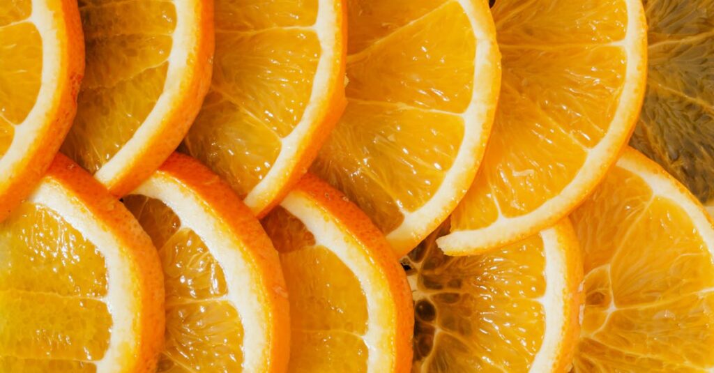 découvrez une sélection irrésistible de desserts vegan qui raviront vos papilles tout en respectant votre mode de vie. explorez des recettes délicieuses et saines, parfaite pour les gourmands soucieux de leur bien-être. régalez-vous sans culpabilité avec nos créations sucrées entièrement végétaliennes !