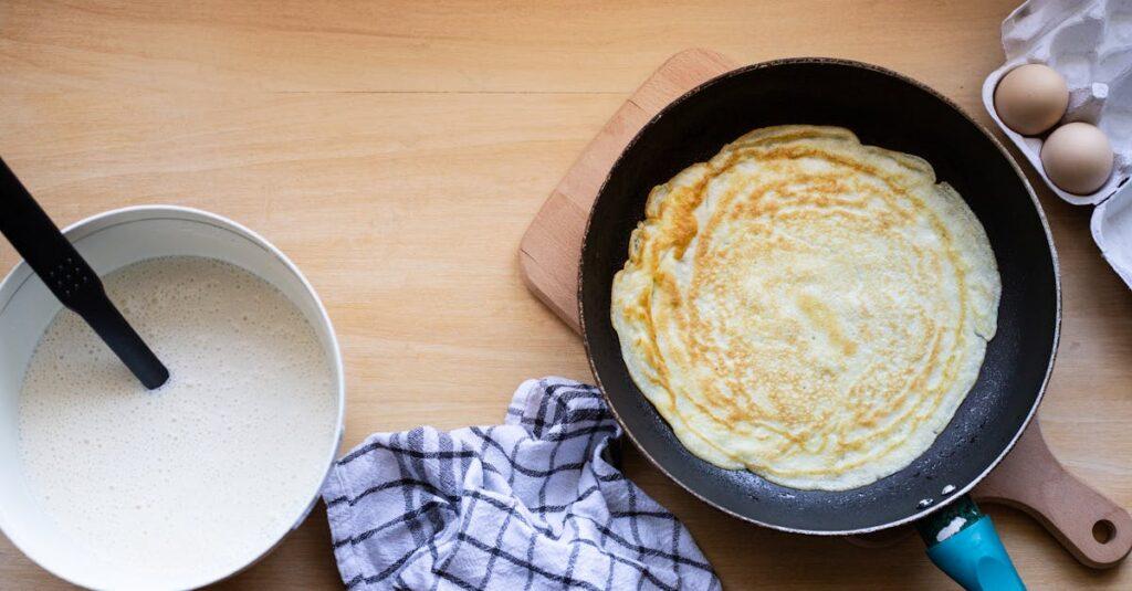 découvrez notre délicieuse recette de pâte à pancakes moelleuse et savoureuse. parfaite pour des petits-déjeuners gourmands ou des brunchs en famille, cette préparation facile à réaliser vous promet des pancakes légers et aériens qui raviront les papilles de tous.