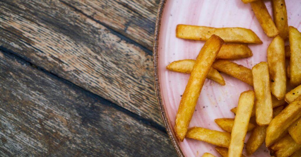 découvrez des galettes de pommes de terre croustillantes et savoureuses, idéales pour accompagner vos plats ou pour un apéritif entre amis. facile à préparer, cette recette ravira vos papilles avec sa texture dorée et son goût irrésistible.