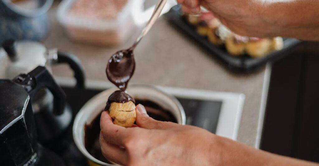 découvrez des biscuits salés irrésistibles, parfaits pour vos apéritifs, vos pauses gourmandes ou pour ajouter une touche originale à vos plats. savourez des mélanges de saveurs surprenants et associant herbes, fromages et épices pour une expérience gustative unique.