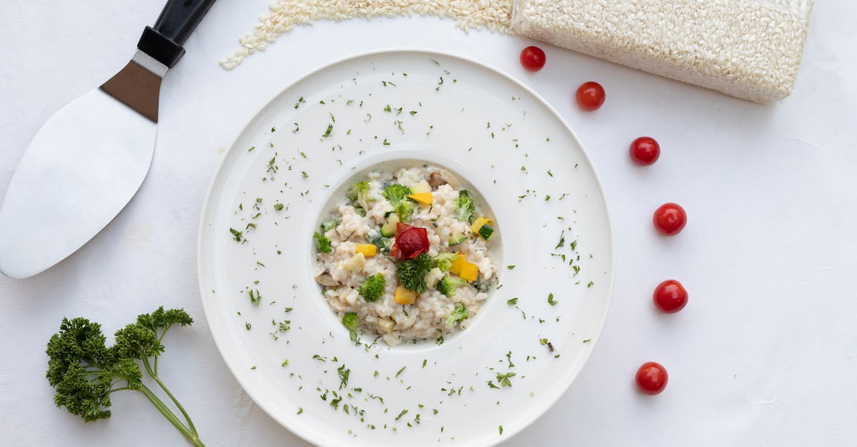 découvrez la recette parfaite du risotto, un plat italien crémeux et savoureux, garni d'ingrédients frais et de saison. idéal pour un dîner en famille ou entre amis, apprenez à maîtriser cette spécialité en quelques étapes simples.