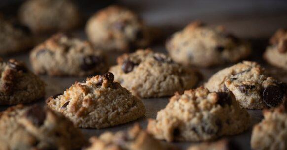 découvrez l'univers des cookies : recettes faciles, astuces de préparation et variations gourmandes pour satisfaire toutes vos envies sucrées. apprenez à préparer des cookies moelleux ou croquants qui raviront petits et grands.