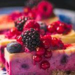 découvrez le délicieux zebra cake, un gâteau marbré au chocolat et à la vanille qui émerveillera vos papilles. parfait pour les fêtes et les occasions spéciales, ce dessert coloré et savoureux est facile à préparer et fera sensation sur votre table.
