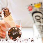 découvrez la délicieuse union de fraises et de chocolat blanc avec nos cookies aux fraises et chocolat blanc. parfaits pour une pause gourmande, ces biscuits moelleux allient saveurs sucrées et textures fondantes. idéaux pour accompagner un café ou à offrir en cadeau, ils raviront les amateurs de douceurs !