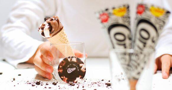 découvrez la délicieuse union de fraises et de chocolat blanc avec nos cookies aux fraises et chocolat blanc. parfaits pour une pause gourmande, ces biscuits moelleux allient saveurs sucrées et textures fondantes. idéaux pour accompagner un café ou à offrir en cadeau, ils raviront les amateurs de douceurs !