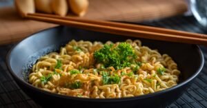 découvrez la recette savoureuse du poulet teriyaki, un plat japonais emblématique alliant des morceaux de poulet juteux, marinés dans une sauce soja sucrée et épicée. idéal pour les repas en famille ou entre amis, le poulet teriyaki se marie parfaitement avec du riz ou des légumes. apprenez à le préparer facilement chez vous et régalez vos papilles!