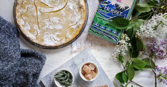 découvrez notre délicieuse recette de lemon cake : un gâteau moelleux et parfumé au citron, parfait pour toutes les occasions. laissez-vous séduire par son goût frais et acidulé qui ravira vos papilles !