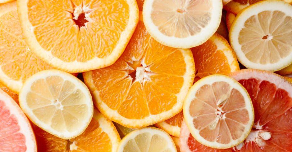découvrez les bienfaits du pamplemousse, un agrume rafraîchissant riche en vitamines et en antioxydants. explorez ses variétés, ses recettes savoureuses et ses avantages pour la santé dans notre guide complet.