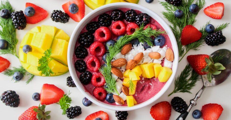 découvrez notre délicieuse recette de salade de fruits, un mélange frais et coloré de saveurs estivales. idéale pour un dessert léger ou une collation saine, cette salade ravira vos papilles tout en apportant une touche de fraîcheur à vos repas.
