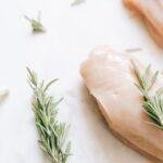 découvrez une délicieuse recette de poulet vietnamien, alliant saveurs authentiques et ingrédients frais. apprenez à préparer ce plat savoureux qui séduira vos papilles et égayera vos repas. idéal pour une soirée en famille ou un dîner entre amis !