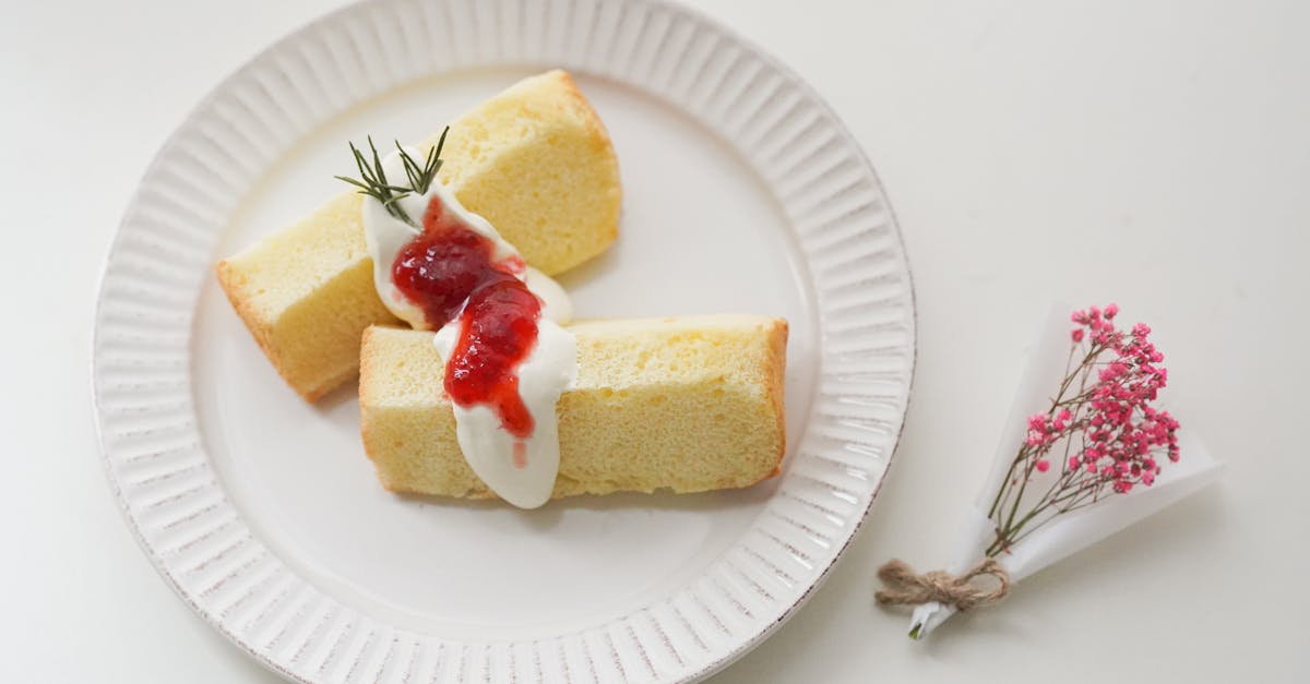 découvrez notre irrésistible gâteau apéritif, une délicieuse fusion de saveurs salées qui séduira vos invités. parfait pour égayer vos apéritifs et buffets, ce gâteau moelleux et savoureux se décline en plusieurs variantes. idéal pour accompagner vos moments conviviaux, laissez-vous tenter par cette recette originale et facile à réaliser!