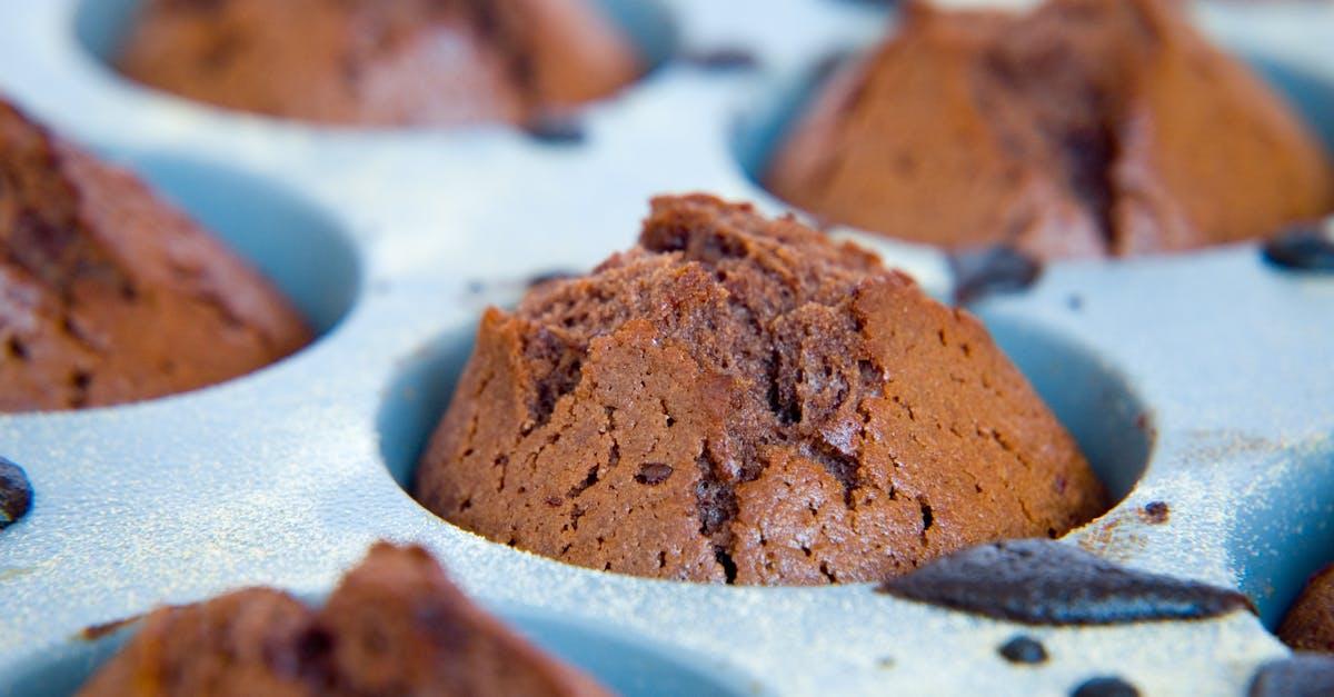 découvrez notre irrésistible gâteau au chocolat, une véritable tentation pour les amateurs de chocolat. avec sa texture moelleuse et son riche goût de cacao, ce dessert est parfait pour toutes les occasions. laissez-vous séduire par cette douceur inégalée.