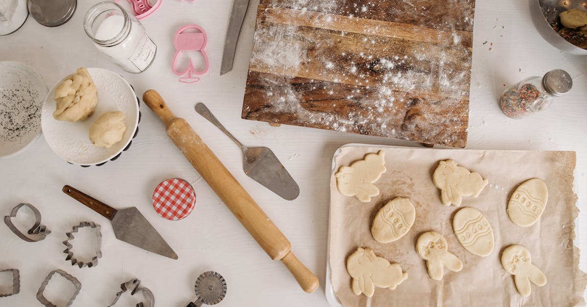 découvrez l'univers irrésistible des cookies ! recettes simples et savoureuses pour réaliser ces gourmandises croustillantes et moelleuses à la fois. parfaites pour un goûter ou à offrir, ces douceurs raviront petits et grands.