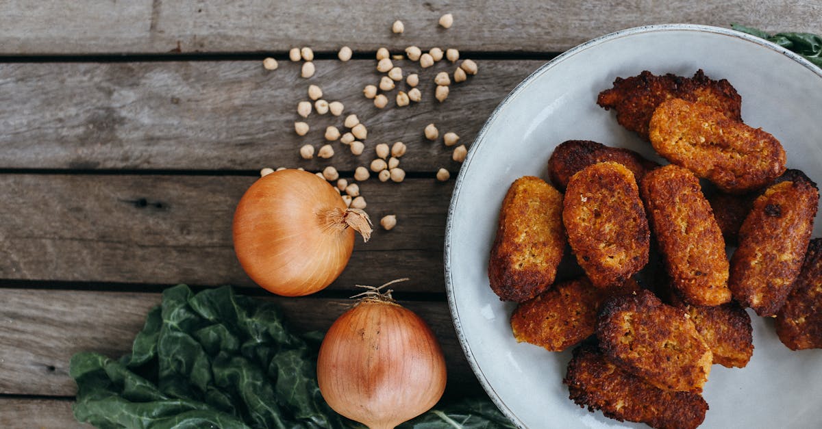 découvrez nos beignets d'aubergine croustillants, une délicieuse recette végétarienne parfaite pour vos apéritifs. savourez leur texture dorée et croquante, assaisonnée d'épices savoureuses pour un régal inoubliable.