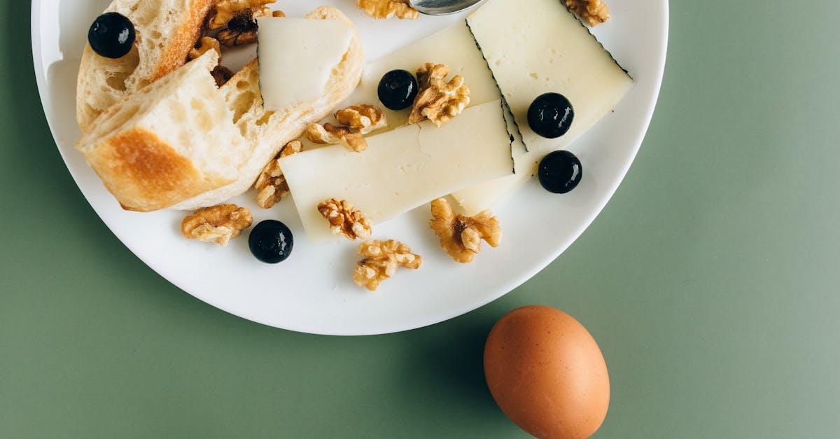 découvrez nos délicieuses pâtisseries au fromage de chèvre, alliant saveurs authentiques et textures irrésistibles. parfaites pour un apéritif, un repas léger ou un moment de gourmandise, ces créations revisitées raviront vos papilles. laissez-vous tenter par cette expérience culinaire unique !