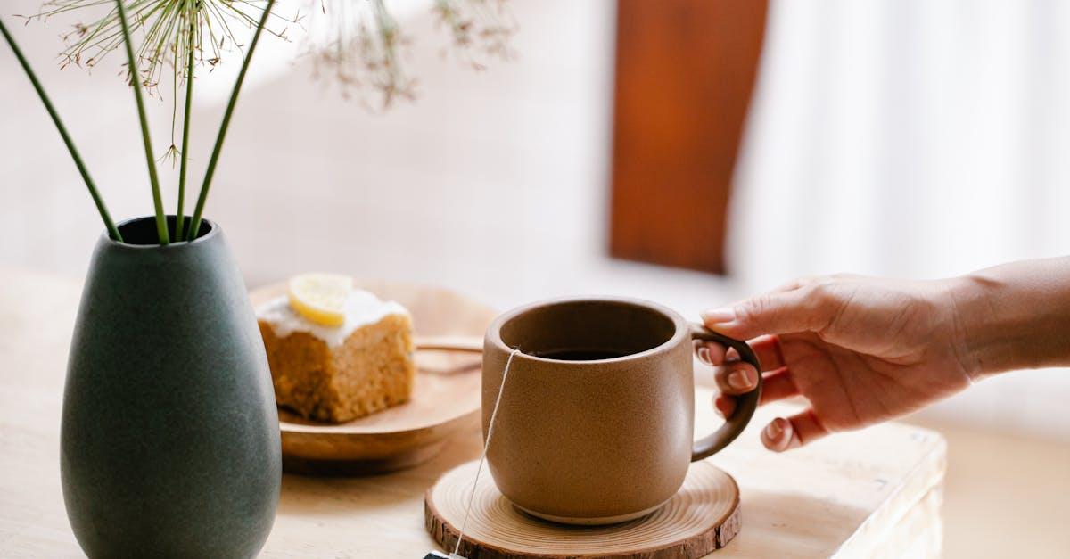 découvrez notre délicieux gâteau au citron, un dessert frais et moelleux qui ravira vos papilles. parfait pour toutes les occasions, ce lemon cake est facile à préparer et saura illuminer vos repas avec son goût acidulé et sa texture aérienne.