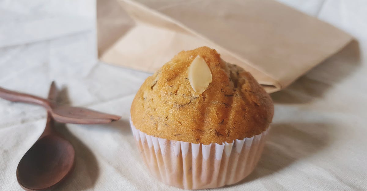 découvrez nos délicieuses recettes de muffins, allant des saveurs classiques aux créations originales. parfaits pour le petit-déjeuner ou le goûter, ces muffins moelleux raviront les papilles de toute la famille. faciles à réaliser, ils sont idéaux pour toutes les occasions !