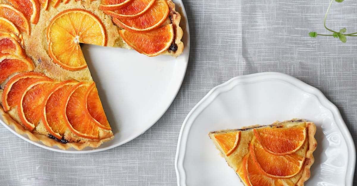 découvrez notre délicieuse recette de gâteau à l'orange et aux noisettes, un véritable régal alliant la douceur de l'orange et le croquant des noisettes. parfait pour un dessert gourmand ou un goûter affirmé, ce gâteau moelleux ravira vos papilles et émerveillera vos convives.