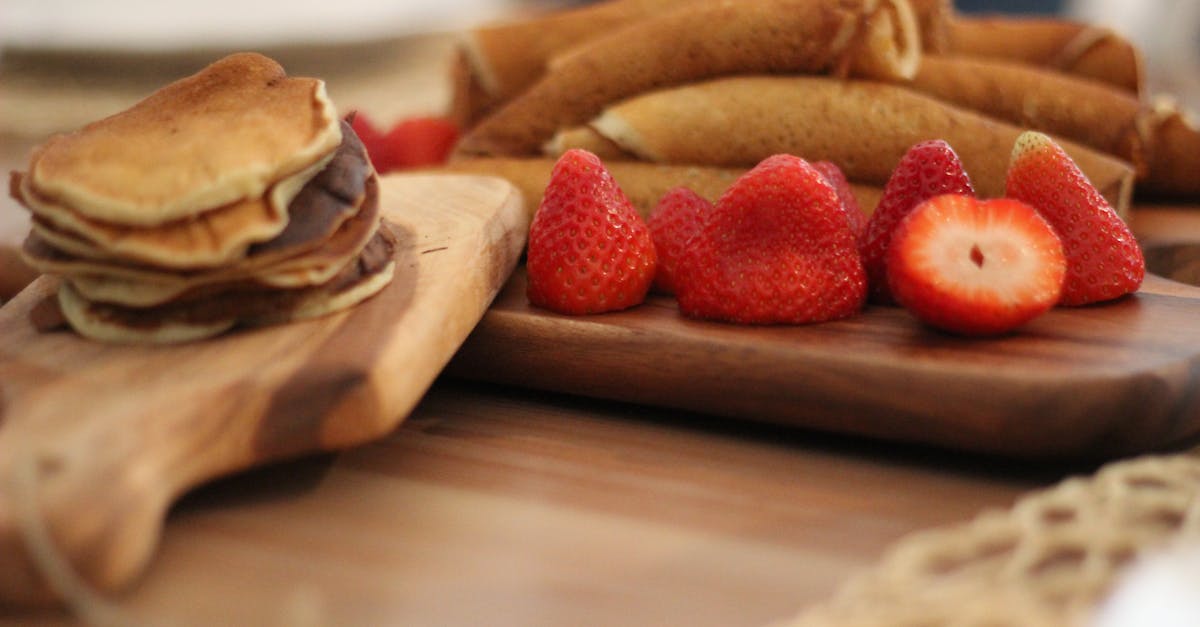 savourez de délicieuses pancakes à la patate douce, légères et moelleuses, parfaites pour un petit-déjeuner nutritif et réconfortant. découvrez notre recette simple et gourmande pour commencer la journée en douceur.