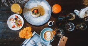découvrez nos délicieuses pancakes à la patate douce, une recette saine et gourmande qui ravira vos papilles. parfaites pour le petit-déjeuner ou le brunch, ces pancakes moelleux sont riches en saveurs et faciles à préparer. essayez-les avec un filet de sirop d'érable ou des fruits frais pour une touche sucrée irrésistible.