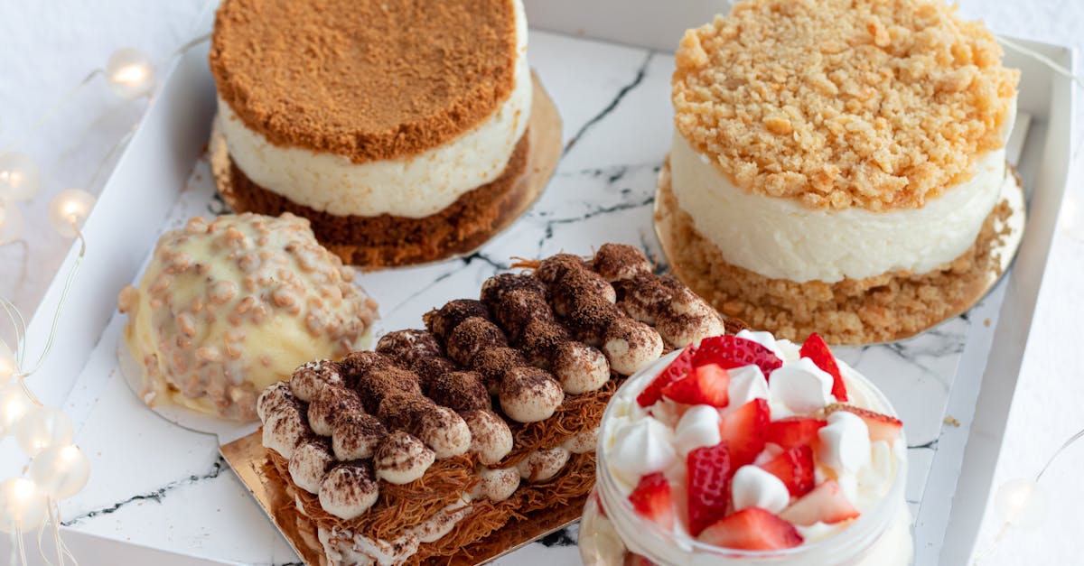 découvrez notre recette de tiramisu, un délicieux dessert italien à base de café, de mascarpone et de biscuits savoiardi. facile à préparer, ce classique séduira vos papilles et celles de vos convives !