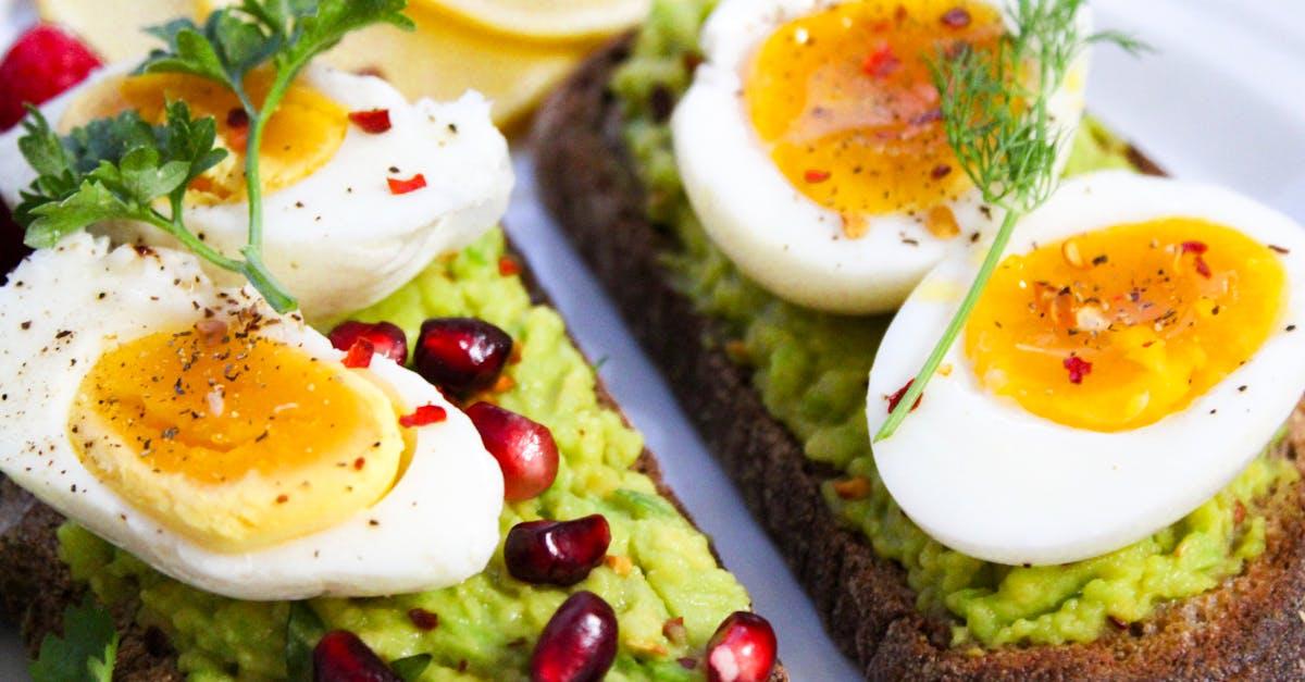 découvrez des idées savoureuses et saines pour le petit déjeuner. que vous préfériez des options sucrées ou salées, notre sélection vous inspirera pour bien commencer la journée avec énergie et plaisir.