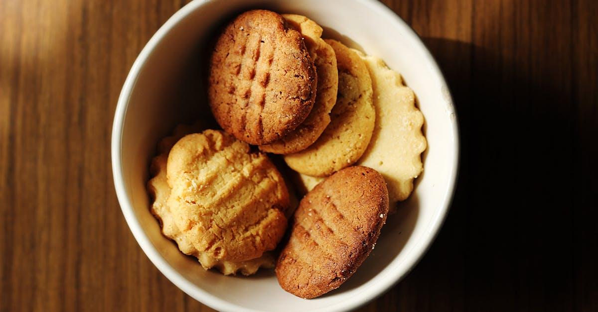 découvrez comment remplacer le sucre brun par des alternatives saines et savoureuses. apprenez à choisir le substitut idéal pour vos recettes tout en conservant une saveur délicieuse et une texture parfaite.