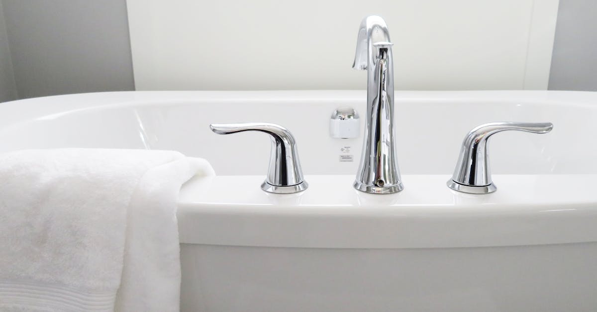 découvrez nos conseils et astuces pour un nettoyage efficace et durable de votre intérieur. apprenez à choisir les produits adaptés et à organiser vos tâches de nettoyage pour un environnement sain et agréable.