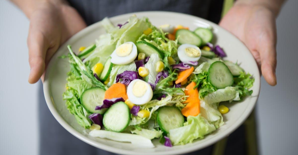 découvrez tout sur la laitue : variétés, bienfaits nutritionnels, conseils de culture et astuces pour l'intégrer dans vos plats quotidiens. apprenez à profiter pleinement de ce légume frais et croquant.