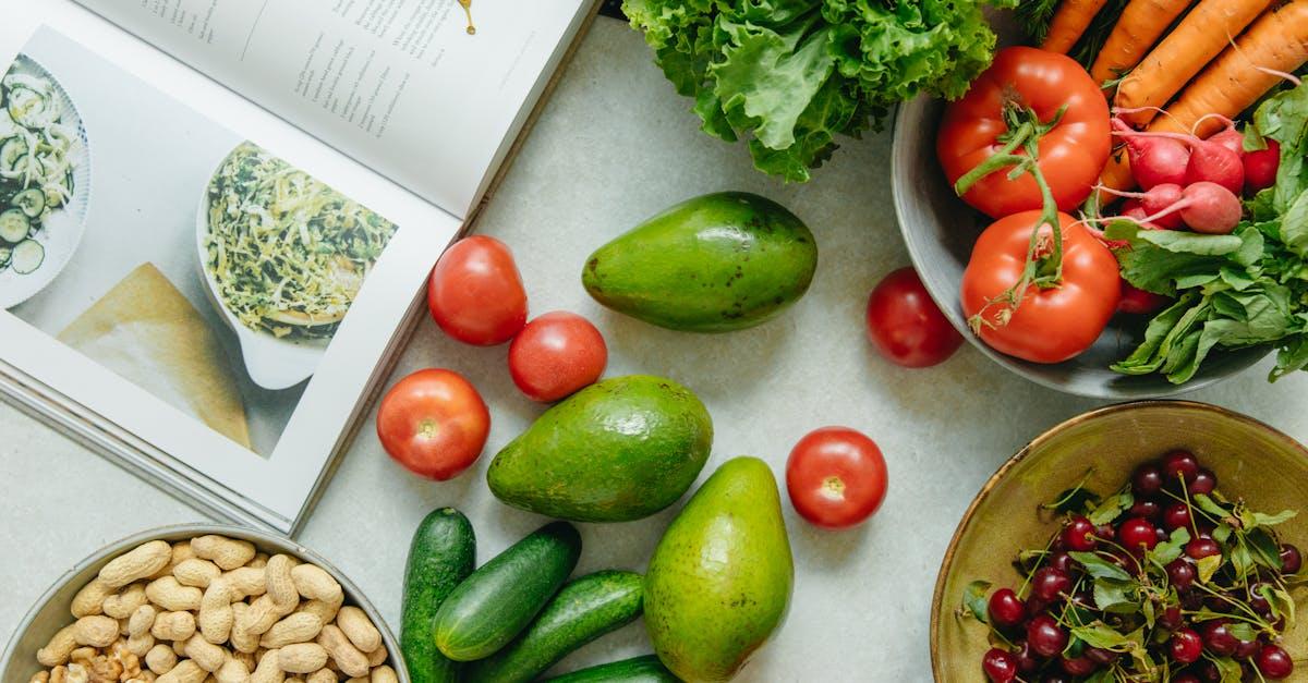 découvrez l'univers des cacahuètes : bienfaits nutritionnels, recettes savoureuses et bien d'autres surprises autour de ce fruit sec incontournable. plongez dans le monde des peanuts !