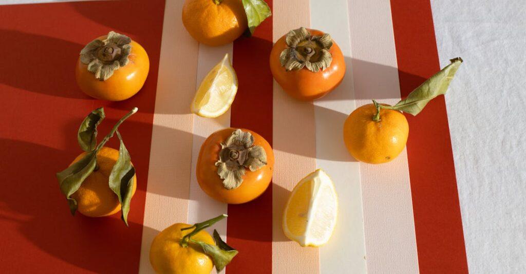 découvrez tout sur le kaki, aussi appelé persimmon : ses bienfaits pour la santé, ses valeurs nutritionnelles, les différentes variétés et des idées de recettes gourmandes pour savourer ce fruit d'automne.