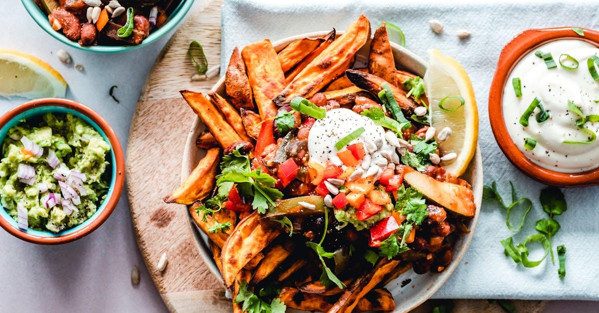 découvrez tout sur les frites : leur histoire, les différentes méthodes de préparation, des recettes savoureuses et des astuces pour des frites croustillantes à la maison. idéal pour les amateurs de pommes de terre !