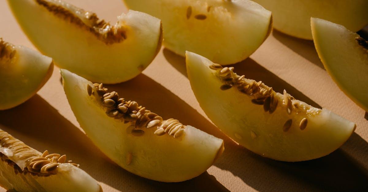 découvrez tout sur le melon : ses variétés, ses bienfaits pour la santé, ainsi que des conseils pour bien le choisir et le déguster. profitez de ce fruit rafraîchissant tout l'été !
