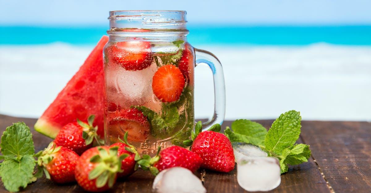 découvrez tout sur le melon : ses variétés, ses bienfaits pour la santé, des conseils pour bien le choisir et des idées de recettes gourmandes pour profiter de ce fruit rafraîchissant tout l'été.