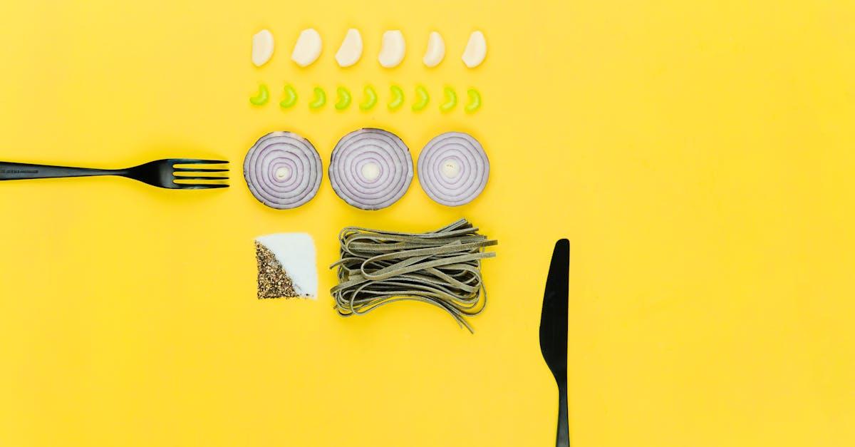 découvrez tout sur l'oignon : ses bienfaits, ses différents usages en cuisine et les conseils pour bien le choisir, le conserver et le cuisiner au quotidien.