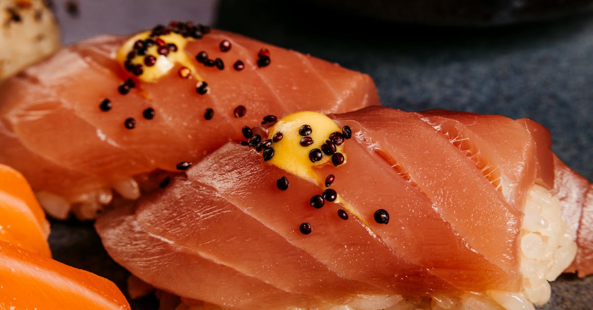 découvrez la dégustation de thon rouge : un voyage sensoriel unique pour apprécier la fraîcheur et la richesse des saveurs marines.