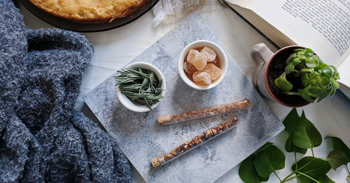 découvrez le gingembre confit, une délicieuse douceur aux saveurs sucrées et épicées, idéale pour agrémenter vos recettes et gourmandises.