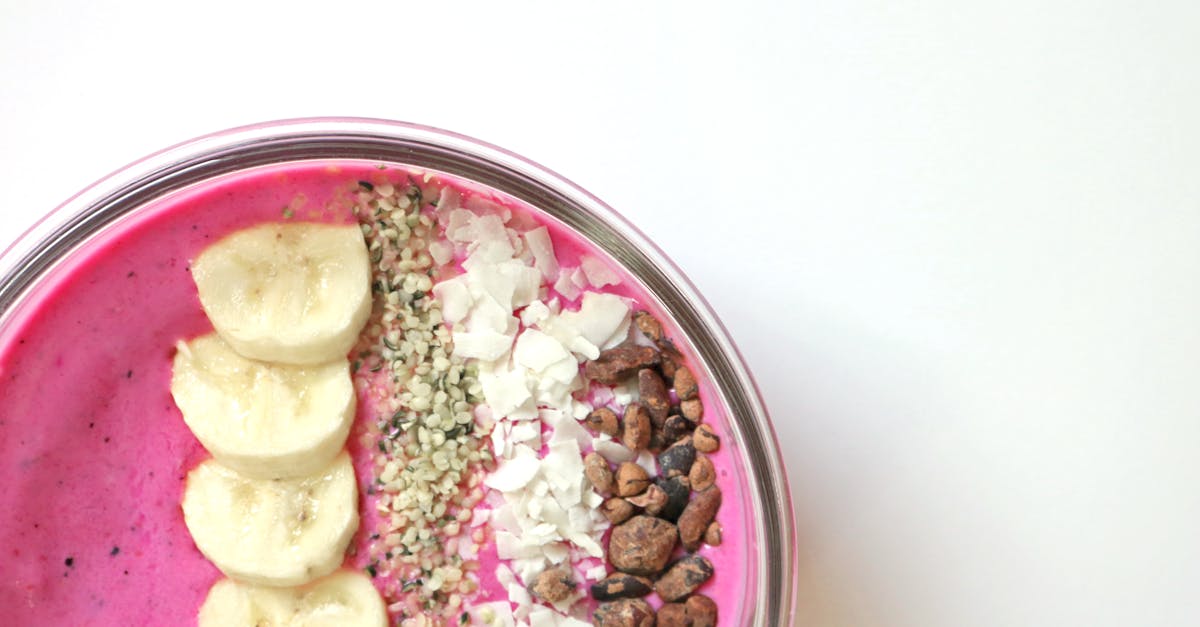 découvrez les graines de chia, riches en fibres, oméga-3 et antioxydants, parfaites pour une alimentation saine et équilibrée.