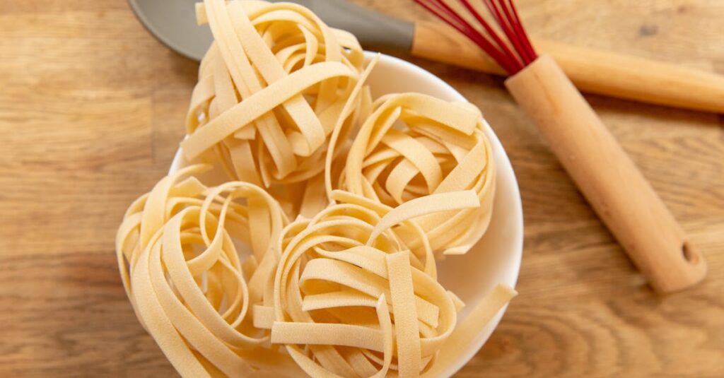 découvrez des alternatives savoureuses et saines aux pâtes traditionnelles pour varier vos repas et répondre à toutes vos envies culinaires.