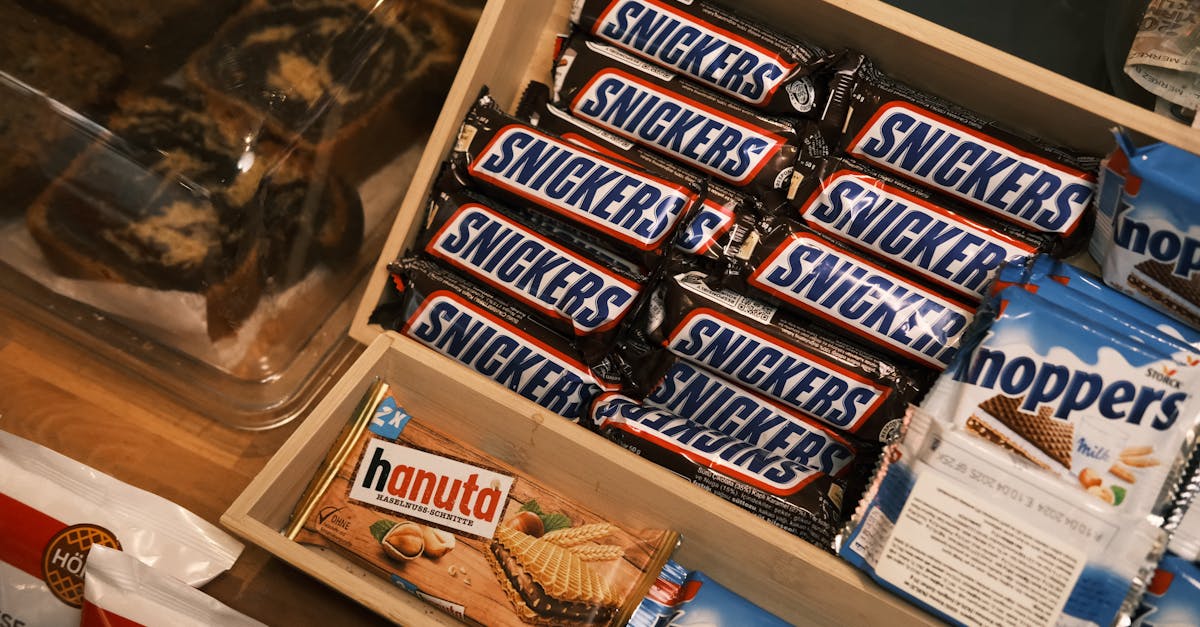 découvrez les barres chocolatées snickers : un délicieux mélange de caramel, cacahuètes, nougat et chocolat pour une pause gourmande et énergisante.