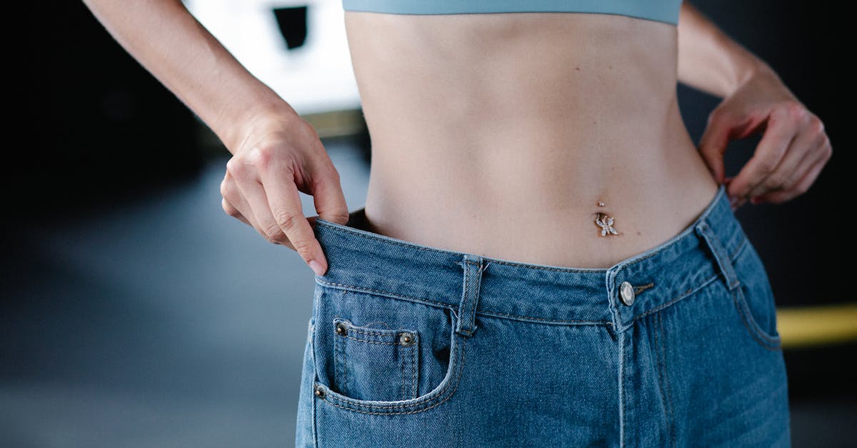 découvrez les aliments essentiels pour un ventre plat et une silhouette affinée grâce à une alimentation saine et équilibrée.