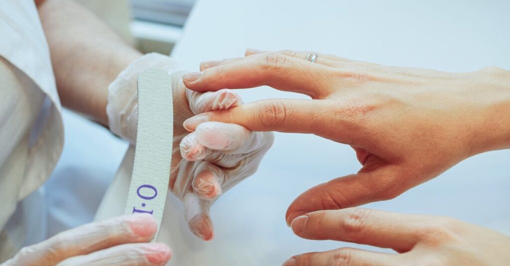 Quels aliments privilégier pour renforcer la santé des ongles découvrez les aliments essentiels pour renforcer la santé de vos ongles et favoriser leur croissance naturelle.