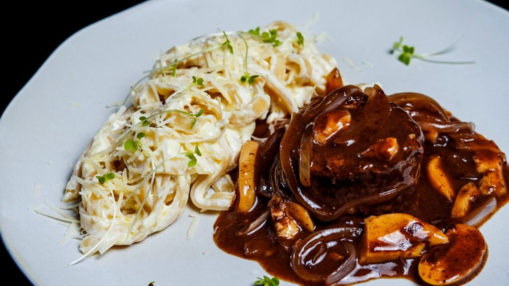 Photos gratuites de alfredo, aliments, arrière-plan noir